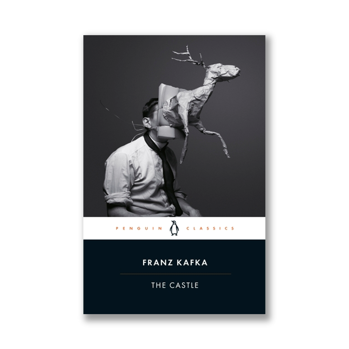 FRANZ KAFKA, The Castle (Penguin Classics)